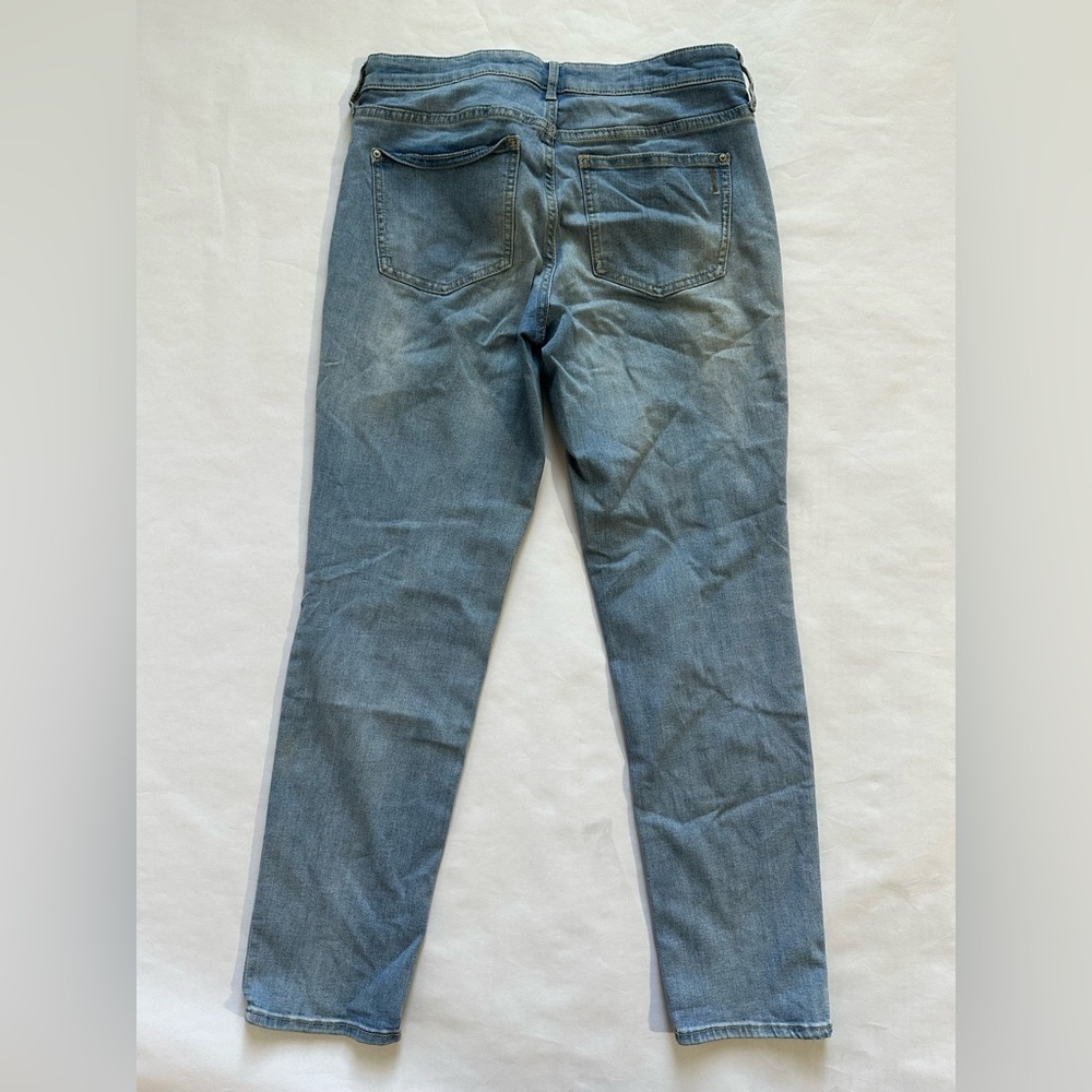Vintage America Classic Blue Denim Jeans with Brass Zipper - Picture 3 of 6